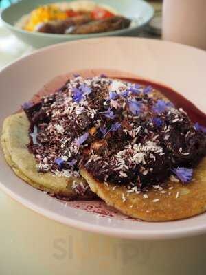 Farm Girl - Fitzrovia