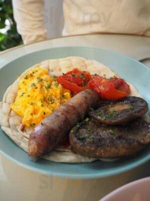 Farm Girl - Fitzrovia