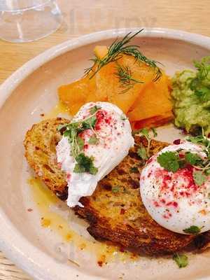 Farm Girl - Fitzrovia