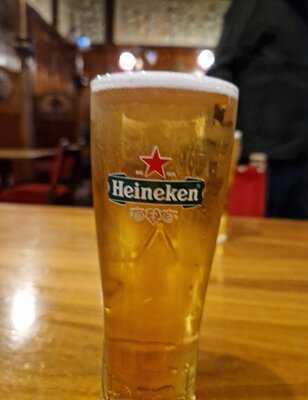 The Vines Pub (the Big House)