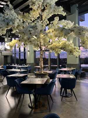 The Italian Sul Lago