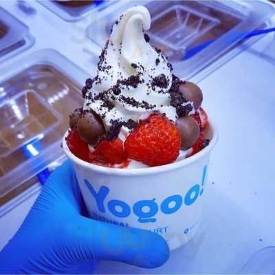 Yogoo! Natural Frozen Yogurt