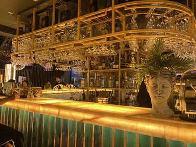 Nova Restaurant Park Royal