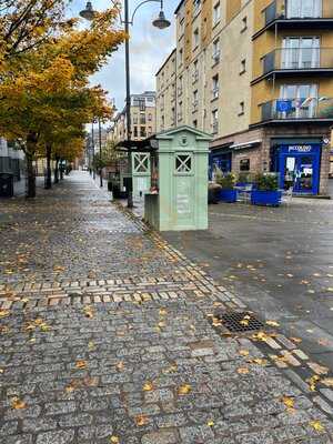 A Pinch Of Salt - Tollcross