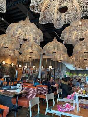 Nando's Ashford Designer Outlet