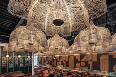 Nando's Ashford Designer Outlet