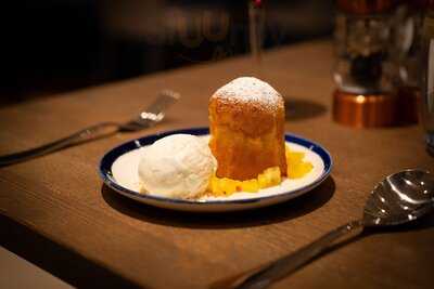 Custom House Bar & Restaurant