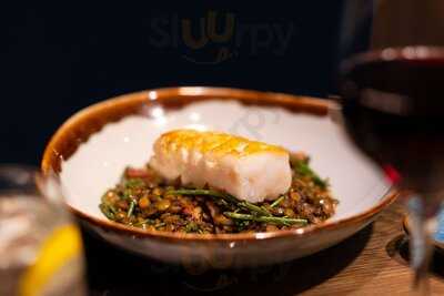 Custom House Bar & Restaurant