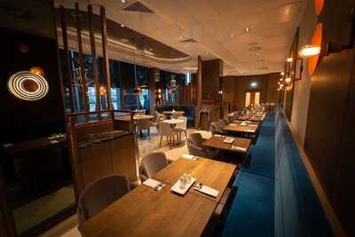 Custom House Bar & Restaurant