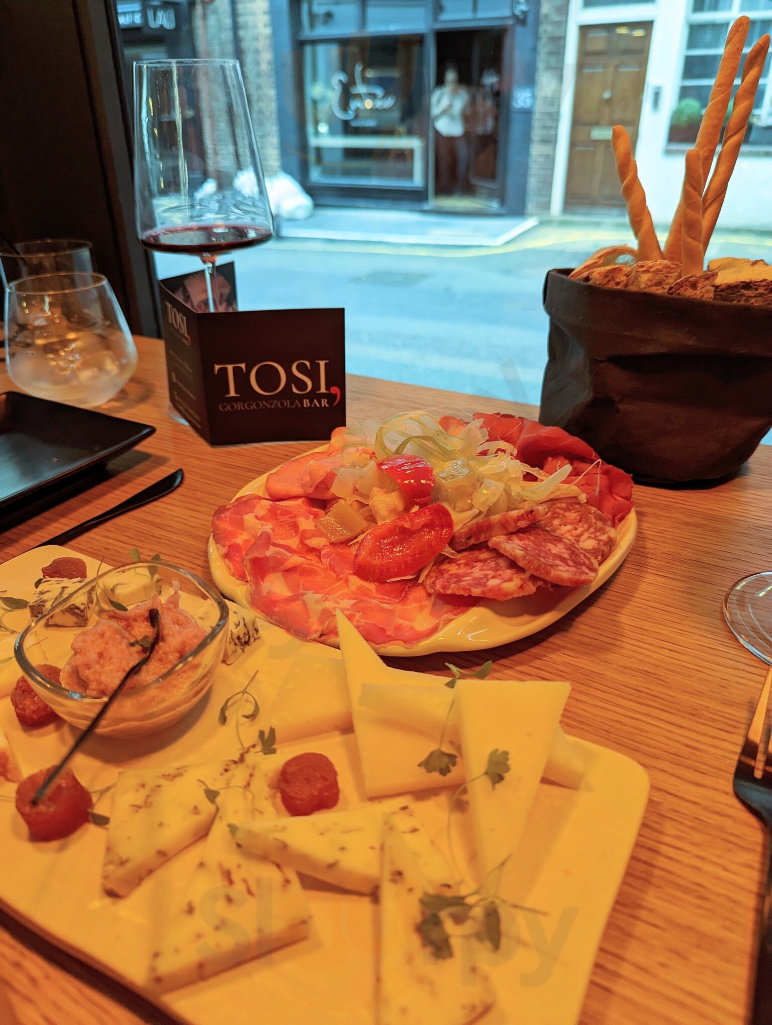 Tosi Gorgonzola Bar