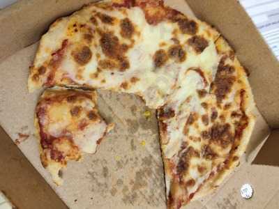 Freddy's Chicken & Pizza