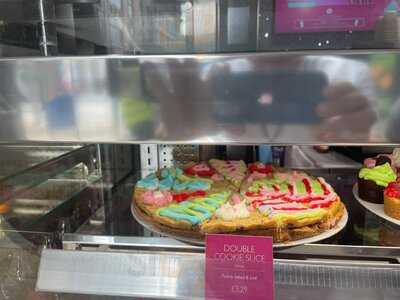 Millie's Cookies Paddington Station