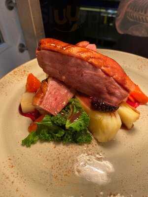 Bailey's Bar & Grill