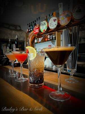 Bailey's Bar & Grill