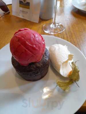 Derbyshire Eats At Bakewell Golf Club