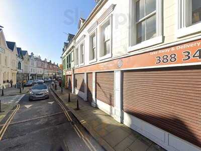 Uptown Vibe Delicatessen