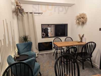 The Little Shop Of Cake