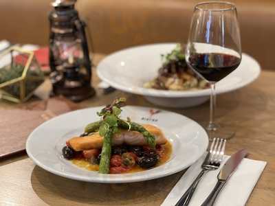 Victory House French Bistrot & Wine Bar - Leicester Square