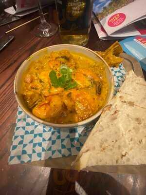 Las Iguanas Peterborough - Photo 8