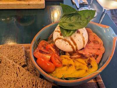 The Monkey Tree Cafe & Bistro