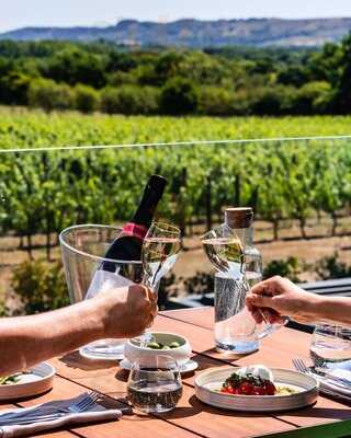The Rows & Vine Restaurant, Ridgeview Wine Estate