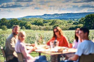 The Rows & Vine Restaurant, Ridgeview Wine Estate