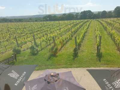The Rows & Vine Restaurant, Ridgeview Wine Estate