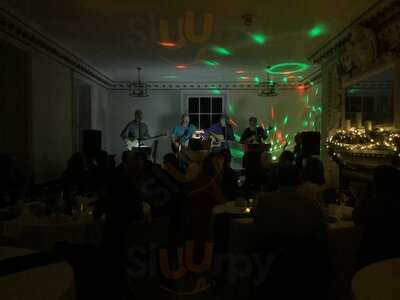 Raphael's Tea Rooms Of Sedgwick