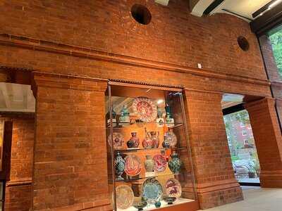 Leighton House Cafe/the De Morgan Cafe