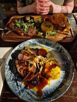 The Red Lion Inn, Upper Poppleton, York