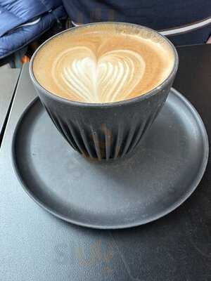 Yapix Coffee And Wine House