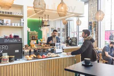 Yapix Coffee And Wine House