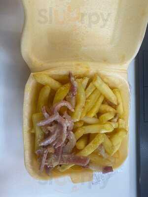 The Courtyard Bar And Restaurant