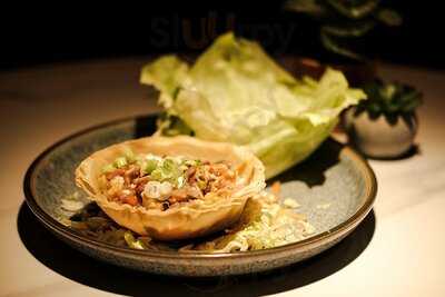 Water Lily Restaurant & Bar