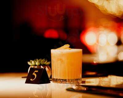 Water Lily Restaurant & Bar