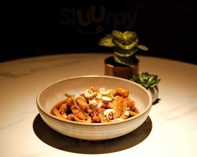 Water Lily Restaurant & Bar