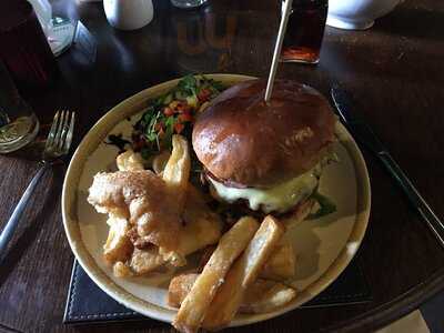 Ye Olde Mustard Pot Pub