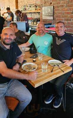 Junk Bar & Restaurant