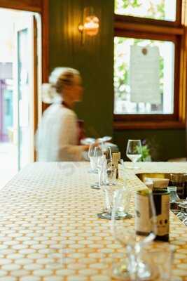 Swains Wine Bar And Store