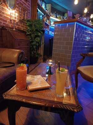 99 Perk Cocktail Bar