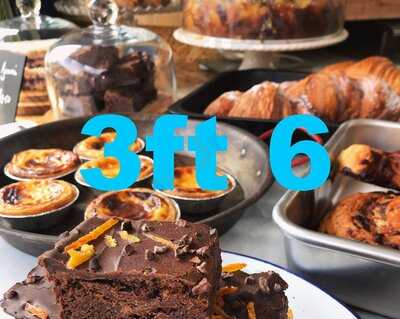 3ft6 Hot Drinks House