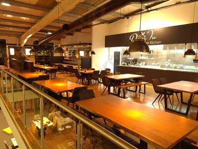 Deja Vu Street Kitchen