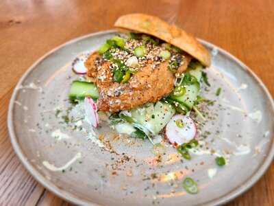 Deja Vu Street Kitchen