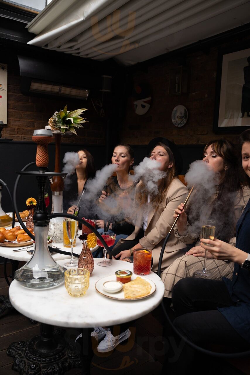 Laika Shisha Lounge