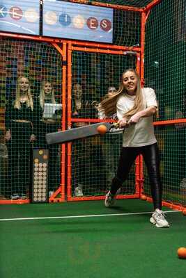 Sixes Social Cricket