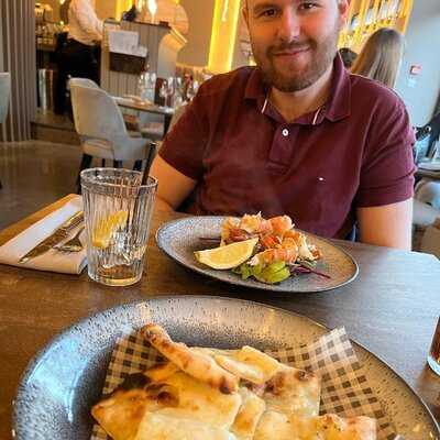 Salt Bar Pizza Grill