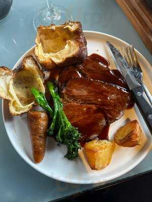 The Loveable Rogue East End