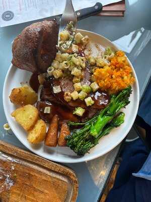 The Loveable Rogue East End