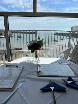 Compass Bar & Kitchen