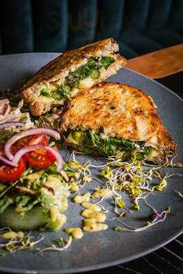 Laz Cafe At Claygate